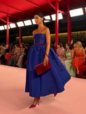 NWT Authentic Carolina Herrera Runway strapless midi dress Size 0